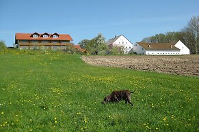 Apartment in Rotthalmunster With Balcony