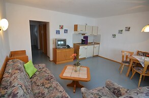 Apartment in Rotthalmunster With Balcony