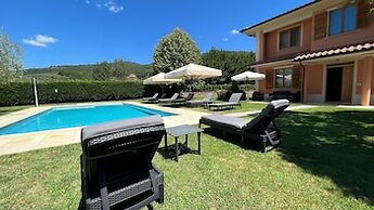 Villa in Tuscany With Pool