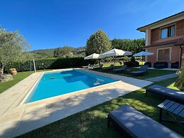 Villa in Tuscany With Pool
