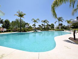 Beautiful Apartment in Estepona With Sauna