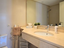 Beautiful Apartment in Estepona With Sauna