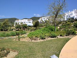 Beautiful Apartment in Estepona With Sauna