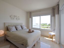 Beautiful Apartment in Estepona With Sauna