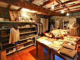 Belvilla by OYO Hilltop Holiday Home With Garden