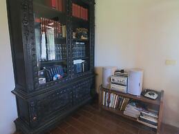 Belvilla by OYO Hilltop Holiday Home With Garden