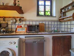 Belvilla by OYO Hilltop Holiday Home With Garden