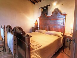 Belvilla by OYO Hilltop Holiday Home With Garden