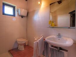 Belvilla by OYO Hilltop Holiday Home With Garden