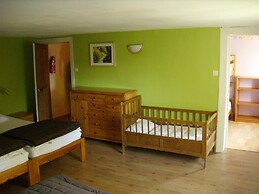 Ideal Cottage for Family & Friends Holiday - Calm in the Midst of Natu