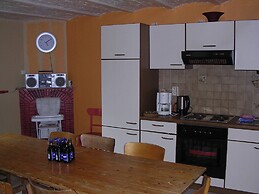 Ideal Cottage for Family & Friends Holiday - Calm in the Midst of Natu