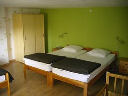 Ideal Cottage for Family & Friends Holiday - Calm in the Midst of Natu