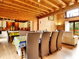 Splendid Chalet near Durbuy