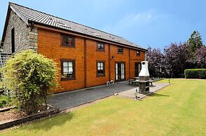 Splendid Chalet near Durbuy