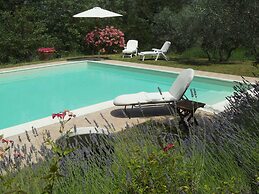 Characteristic Cottage in the Tuscan Hills