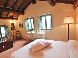 Characteristic Cottage With Private Pool