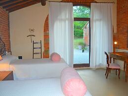 Characteristic Cottage With Private Pool