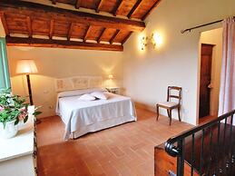 Characteristic Cottage With Private Pool