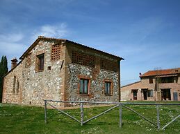 Belvilla by OYO Rustic Farmhouse With Terrace