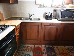 Belvilla by OYO Rustic Farmhouse With Terrace