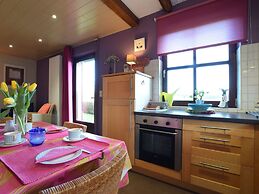 Cottage in Ardennes With Private Terrace
