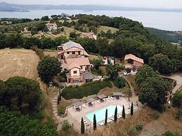 Belvilla by OYO Mansion in Montefiascone With Pool