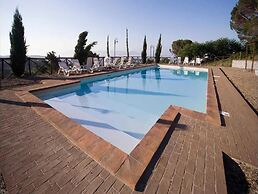 Belvilla by OYO Mansion in Montefiascone With Pool