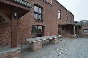 Holiday Home in Cul-des-sarts With Roofed Terrace
