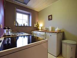 Cottage in Former Farmhouse in Tillet