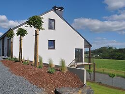 Classy Holiday Home in Martilly with Hot Tub