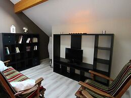 Classy Holiday Home in Martilly with Hot Tub