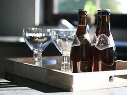 Classy Holiday Home in Martilly with Hot Tub