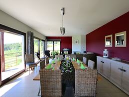 Classy Holiday Home in Martilly with Hot Tub