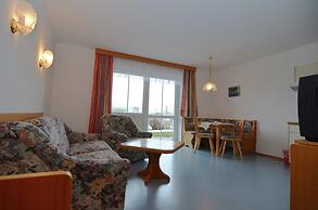 Apartment With Private Terrace, Garden