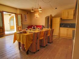 Belvilla by Oyo Podere Pulicciano Pozzo