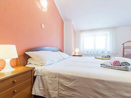 Heritage House in Orihi With an Elegant Garden