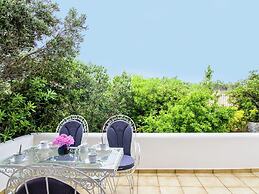 Villa in Lefkogia With Private Pool