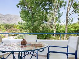 Villa in Lefkogia Crete With Swimming Pool