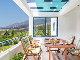 Villa in Lefkogia Crete With Swimming Pool