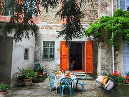 Belvilla by OYO Casa Bruciata