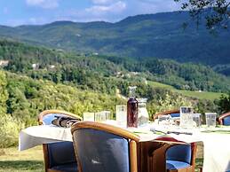 Belvilla by OYO Casina Papi