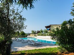 Belvilla by OYO Manerba