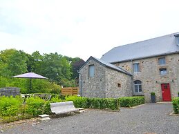 Situated in Wonderful Castle Grounds in Gesves