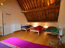 Situated in Wonderful Castle Grounds in Gesves