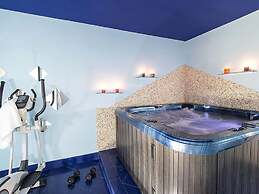 Exclusive Luxury Villa in Agrigento with Private Pool, Hot Tub, BBQ