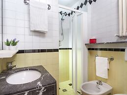 Belvilla by OYO Catalani Bilo