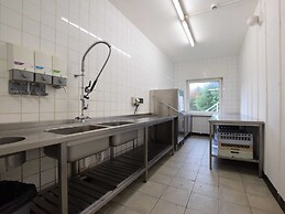 Spacious Holiday Home in Vielsalm near Baraque de Fraiture