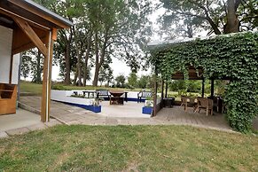 Schoene Ferienwohnung mit Terrasse in Boddin