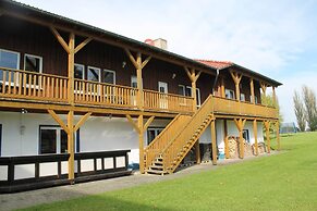 Schoene Ferienwohnung mit Terrasse in Boddin