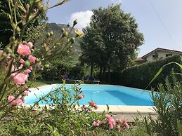A Cozy Escape in Lucca